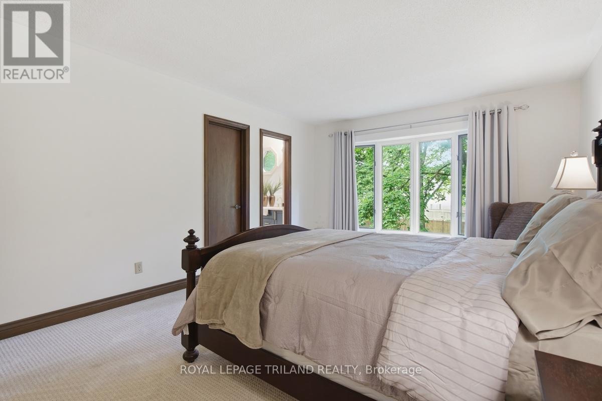 183 Farmington Way, London South, Ontario  N6K 3N7 - Photo 21 - X13437484