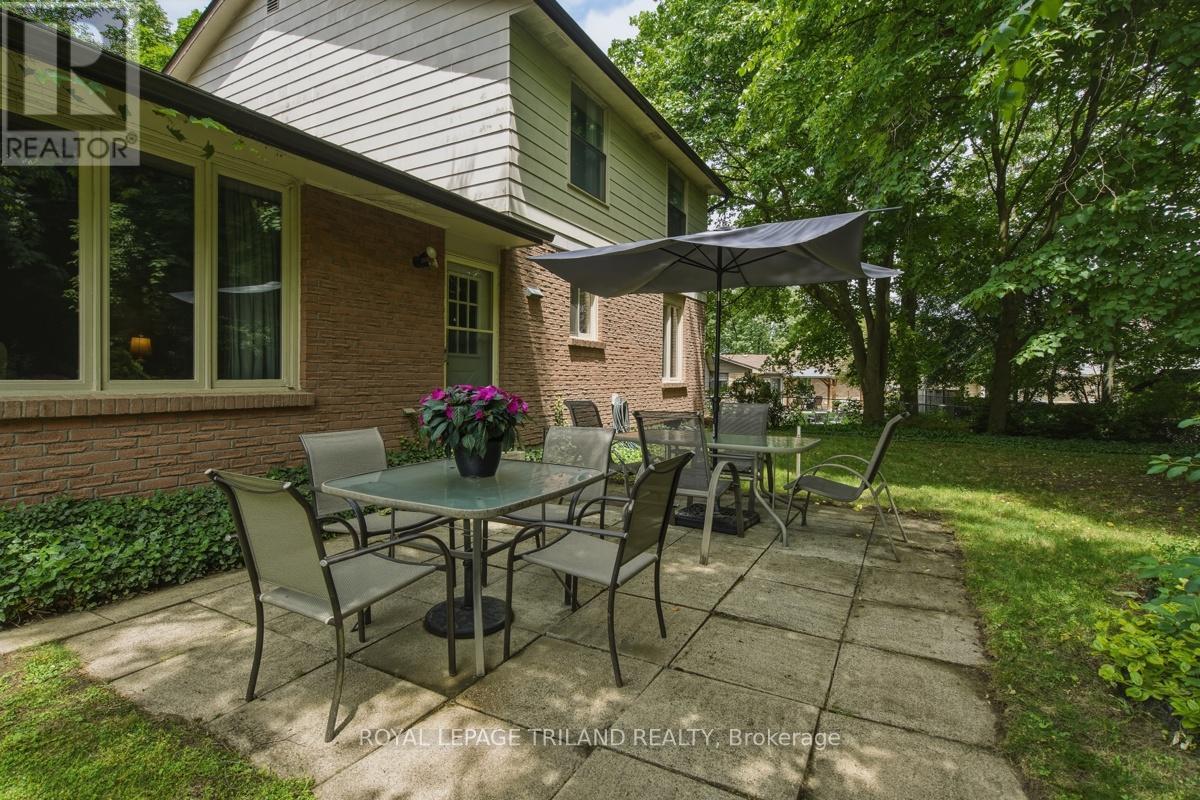 183 Farmington Way, London South, Ontario  N6K 3N7 - Photo 32 - X13437484