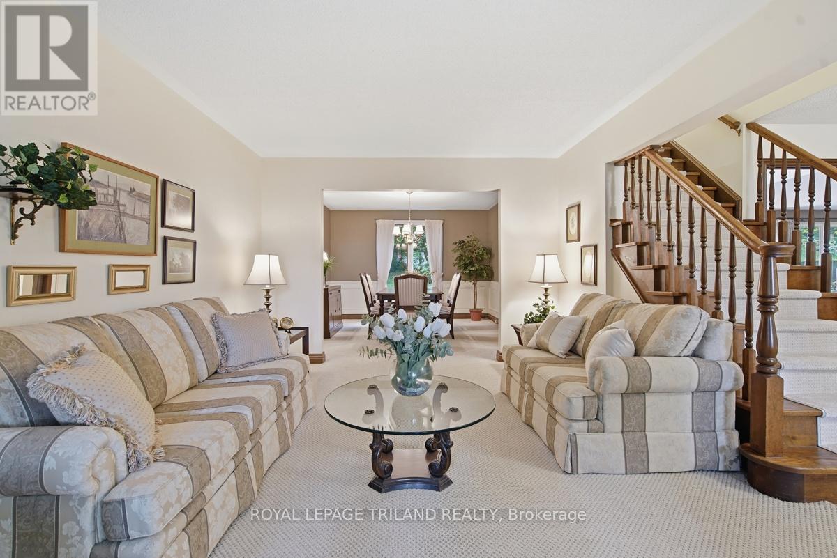 183 Farmington Way, London South, Ontario  N6K 3N7 - Photo 6 - X13437484