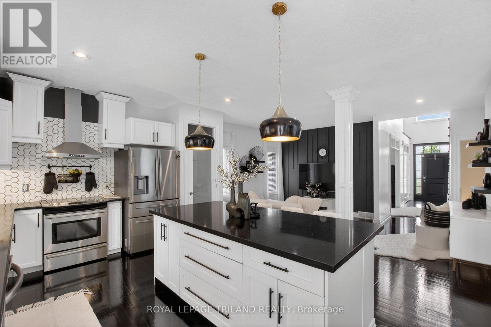 656 Redtail Trail, London North, Ontario  N6H 5X7 - Photo 9 - X13437670