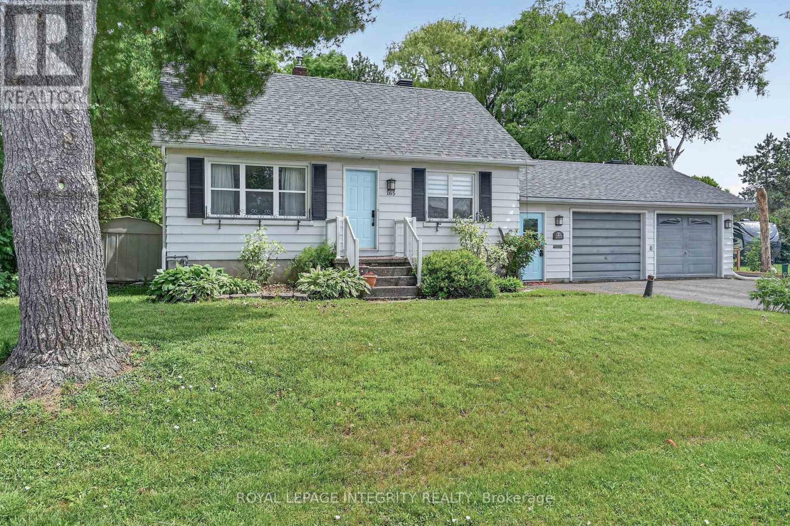 165 Moore Street, Mcnab/braeside, Ontario  K7S 1G3 - Photo 2 - X13437558