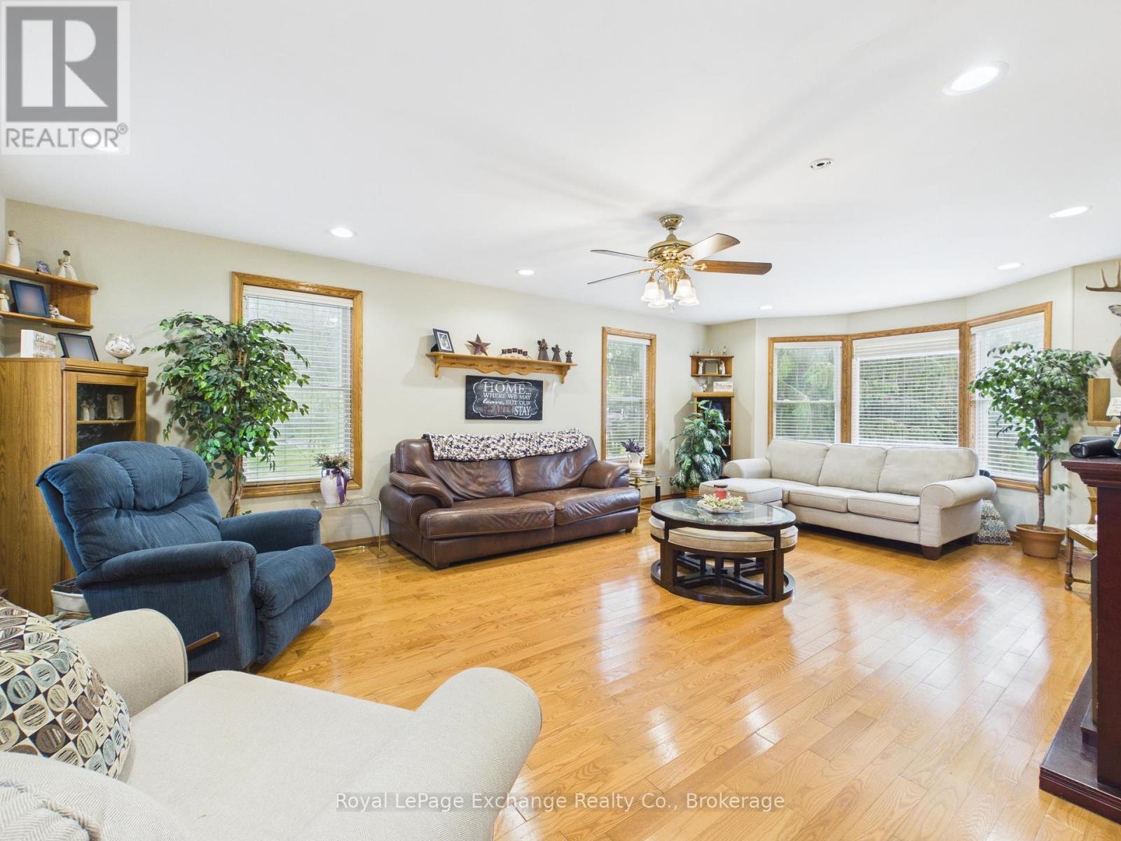 38 Whitechurch Street, Huron-Kinloss, Ontario  N0G 2W0 - Photo 4 - X13437716