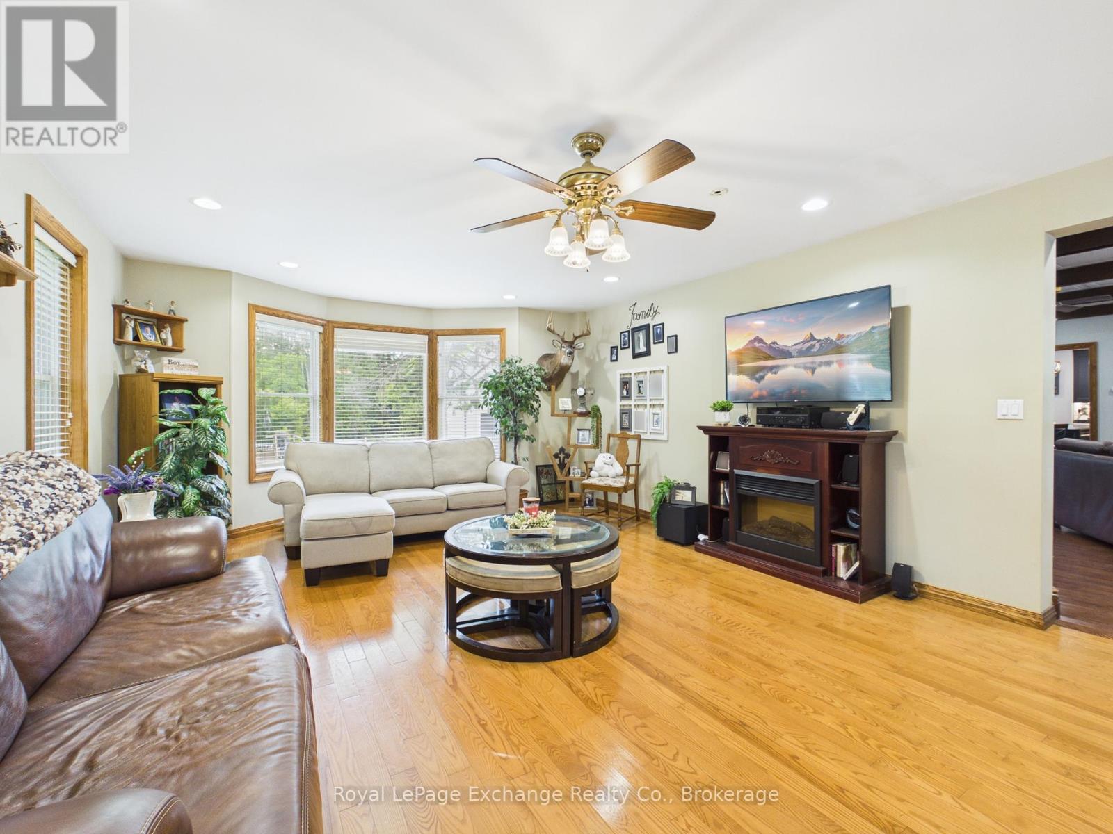 38 Whitechurch Street, Huron-Kinloss, Ontario  N0G 2W0 - Photo 5 - X13437716