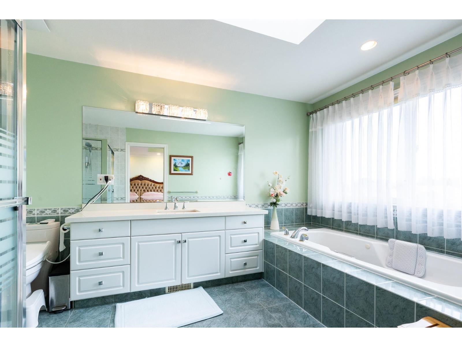 8370 168a Street, Surrey, British Columbia  V4N 4T1 - Photo 12 - R3135361