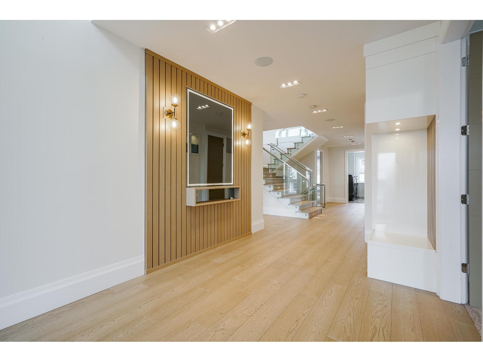 15729 Cliff Avenue, White Rock, British Columbia  V4B 1W3 - Photo 16 - R3135240