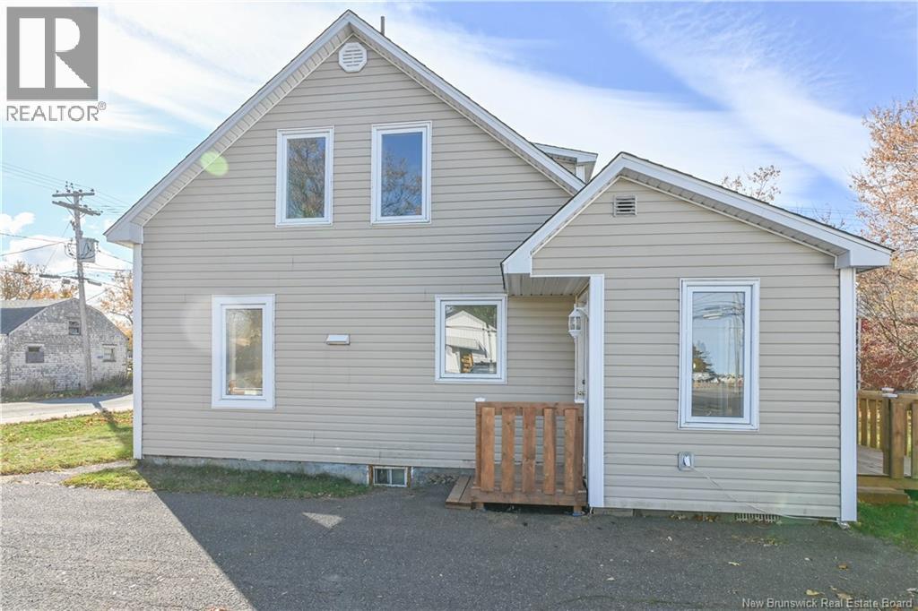 135 Degrâce Street, Shippagan, New Brunswick  E8S 1H3 - Photo 4 - NB141796