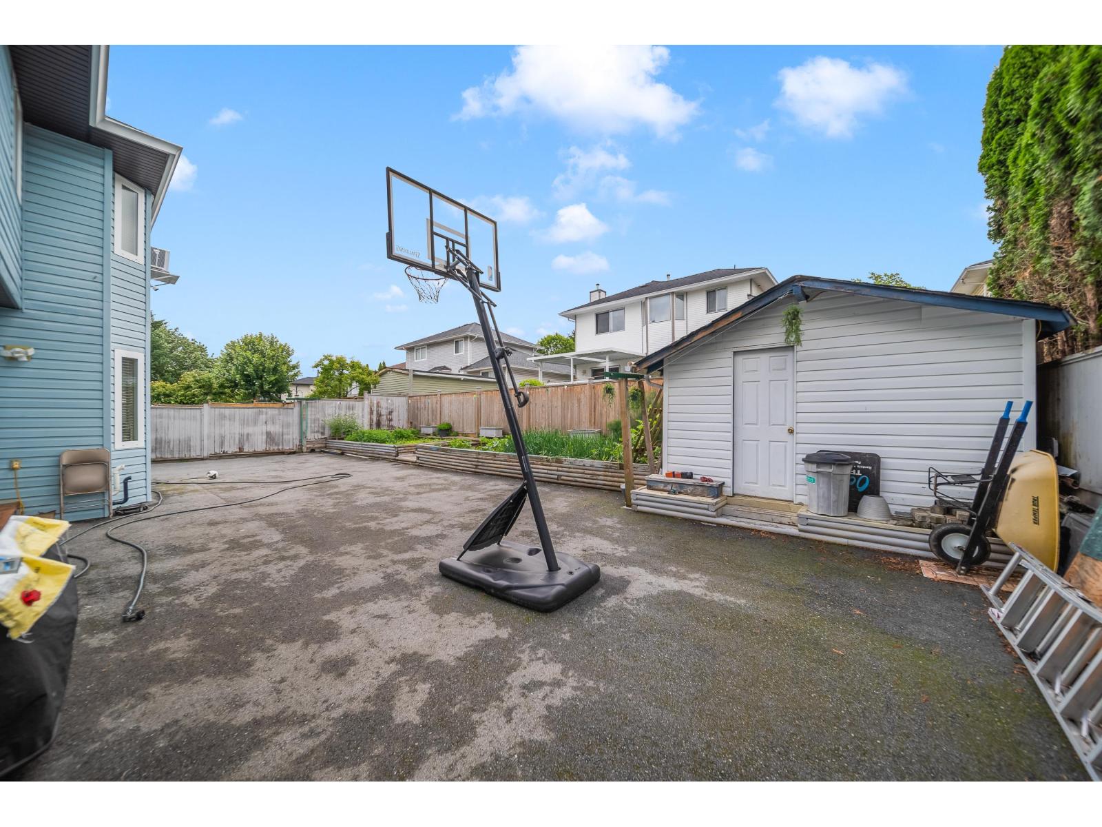 Listing image 32