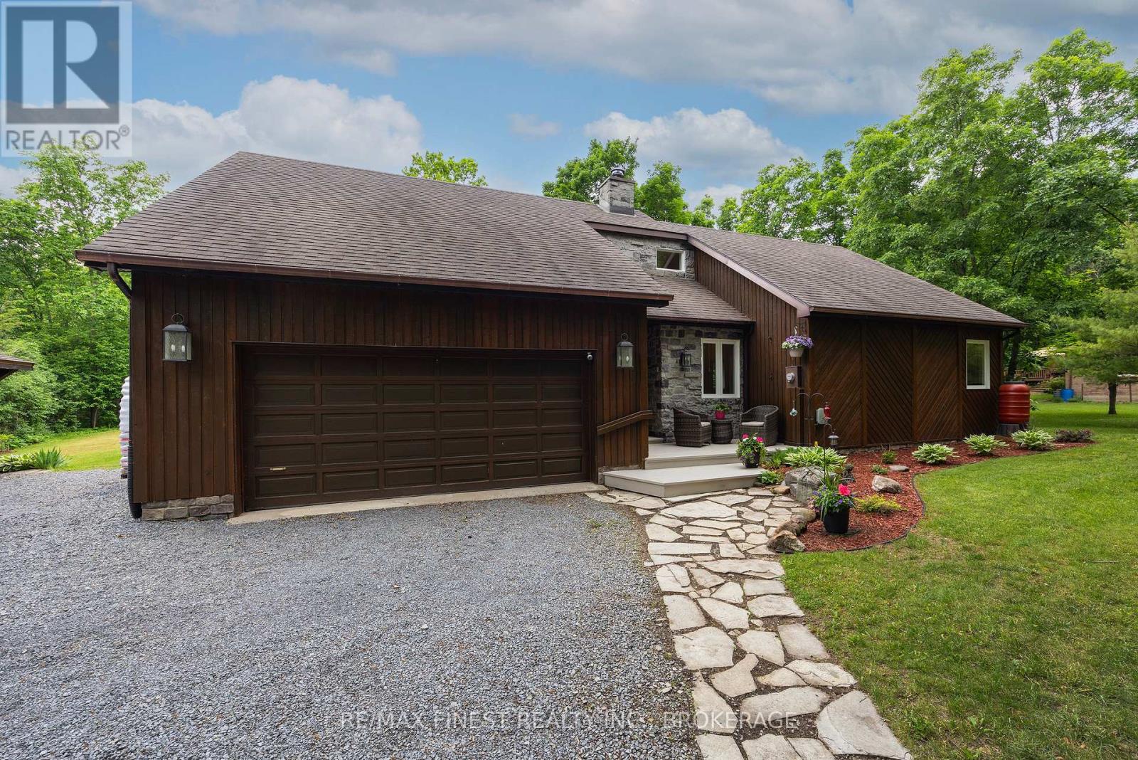 3886 Holmes Road, Frontenac, Ontario  K0H 1X0 - Photo 2 - X13437592
