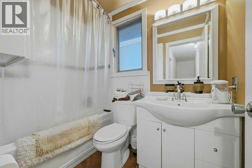 9824 19 Street Sw, Calgary, Alberta  T2V 4C3 - Photo 19 - A2317213