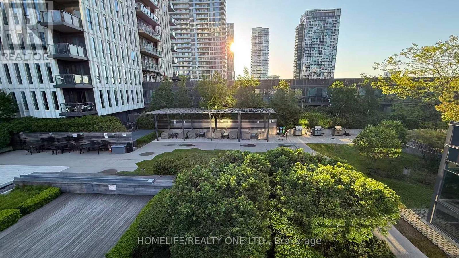 302 - 170 Sumach Street, Toronto, Ontario  M5A 0C3 - Photo 4 - C13437648