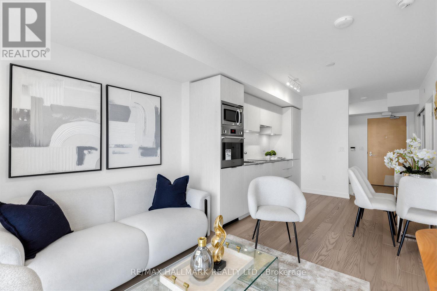 3909 - 11 Wellesley Street W, Toronto, Ontario  M4Y 0G4 - Photo 19 - C13437730
