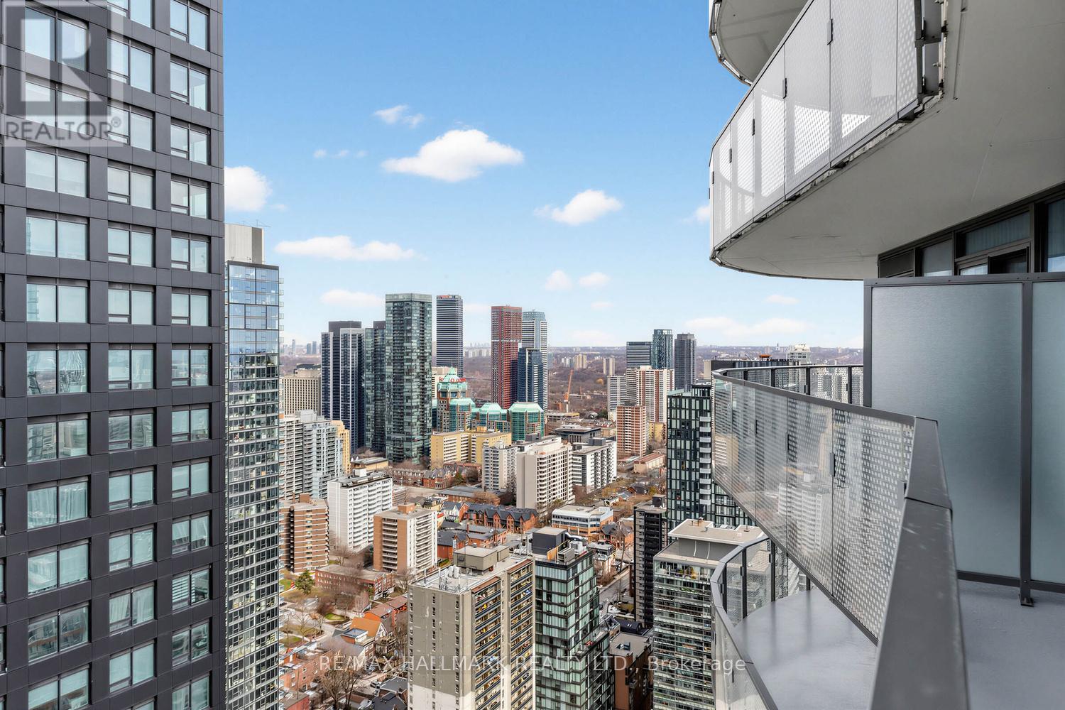 3909 - 11 Wellesley Street W, Toronto, Ontario  M4Y 0G4 - Photo 25 - C13437730