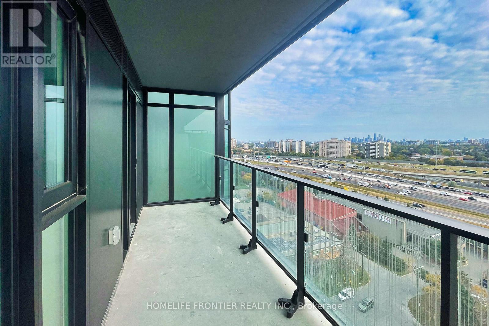 1406 - 8 Tippett Road, Toronto, Ontario  M3H 0E7 - Photo 31 - C13437778