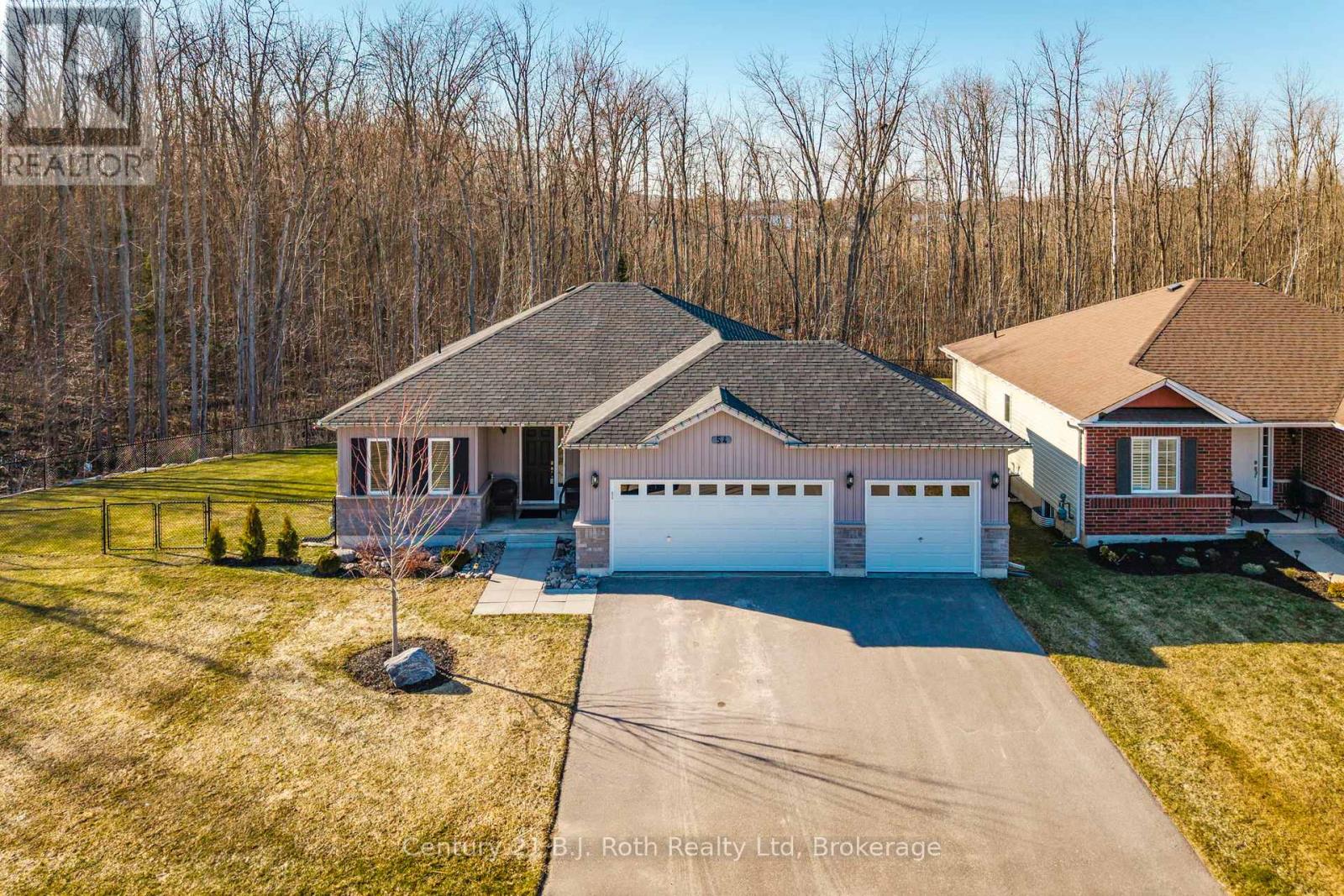 54 Ralph Dalton Boulevard, Tay, Ontario  L0K 2A0 - Photo 47 - S12903728