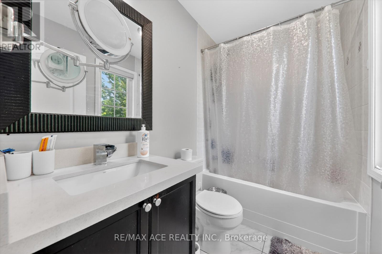 56 Unsworth Crescent, Ajax, Ontario  L1T 4X3 - Photo 21 - E13437480