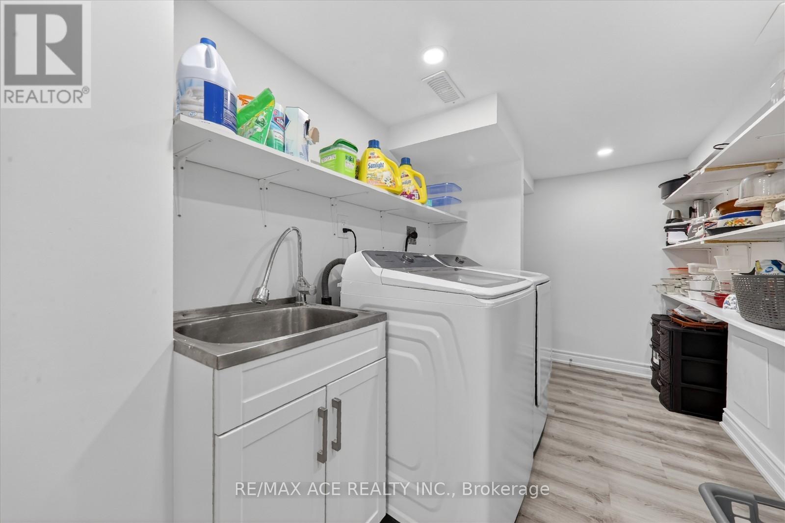 56 Unsworth Crescent, Ajax, Ontario  L1T 4X3 - Photo 33 - E13437480