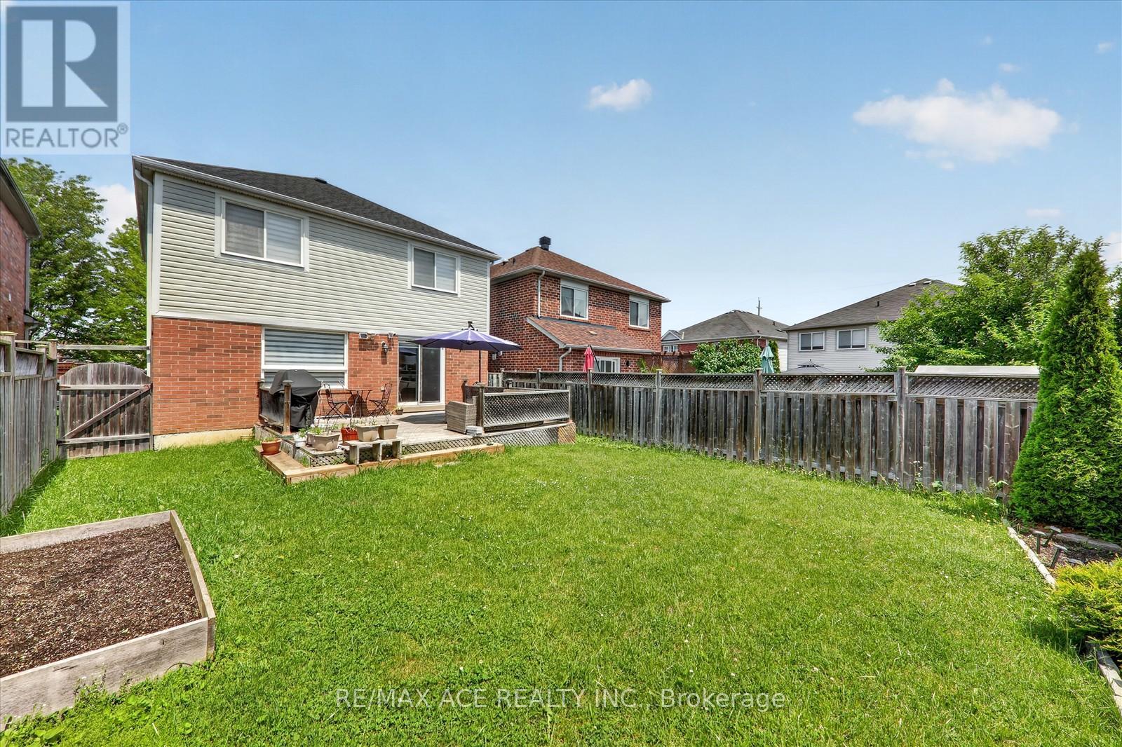 56 Unsworth Crescent, Ajax, Ontario  L1T 4X3 - Photo 35 - E13437480