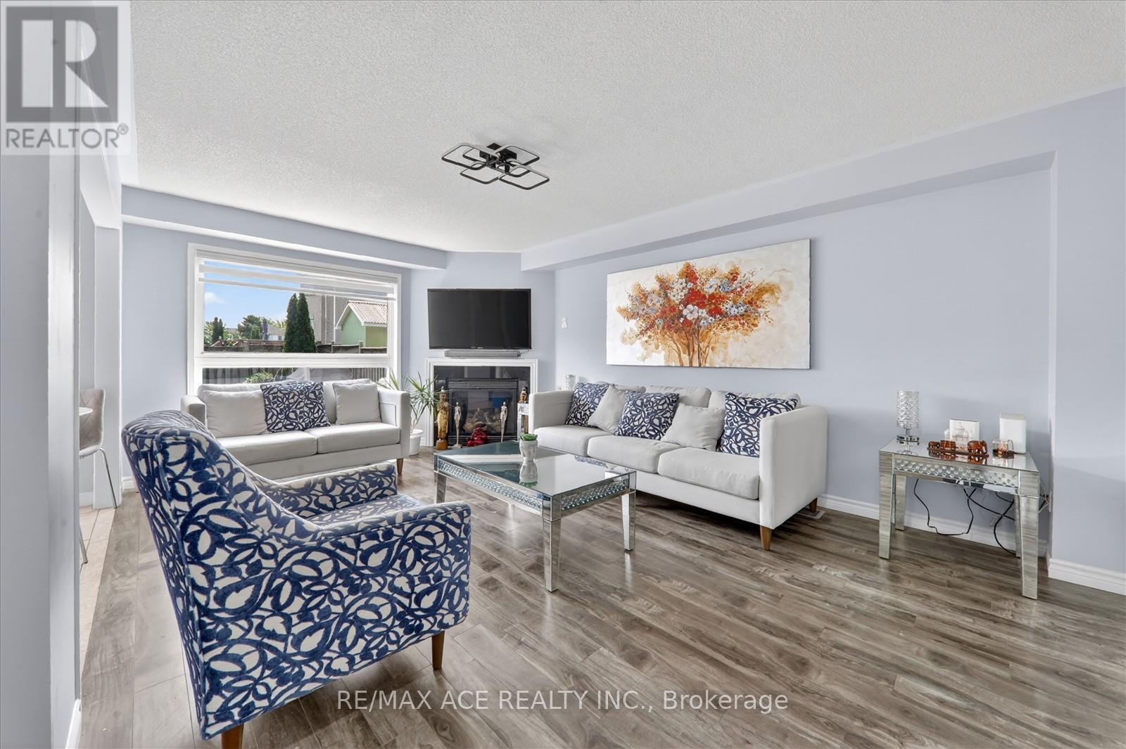 56 Unsworth Crescent, Ajax, Ontario  L1T 4X3 - Photo 9 - E13437480