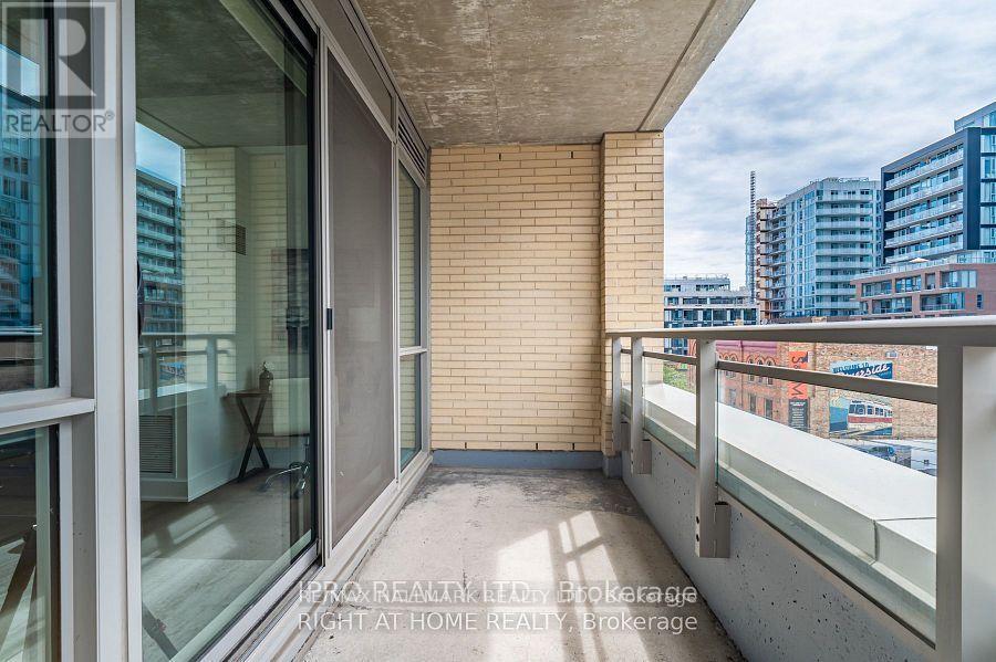 413 - 630 Queen Street E, Toronto, Ontario  M4M 1G3 - Photo 15 - E13437586