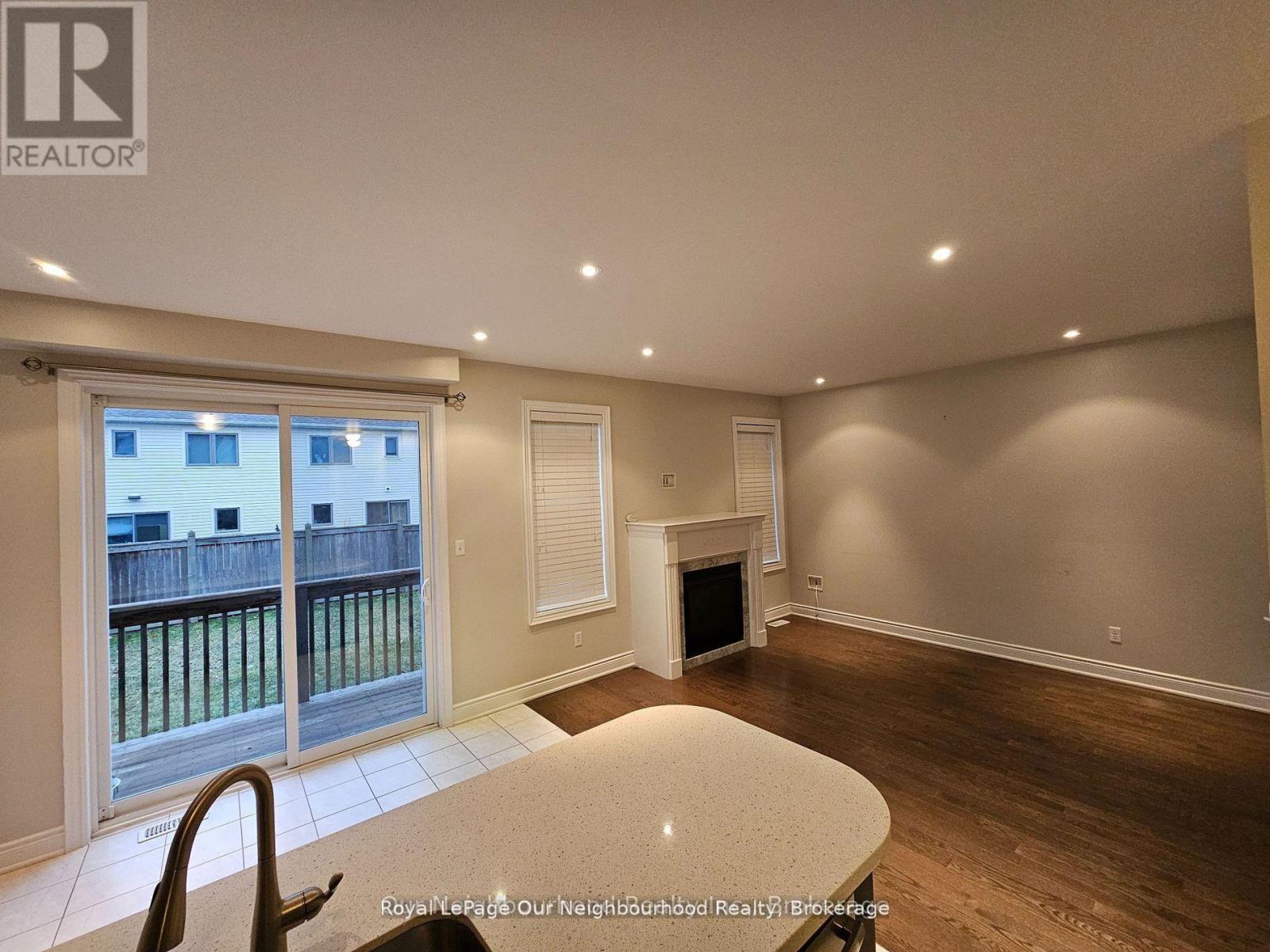 151 Presidial Avenue, Oshawa, Ontario  L1L 0H1 - Photo 6 - E13437652