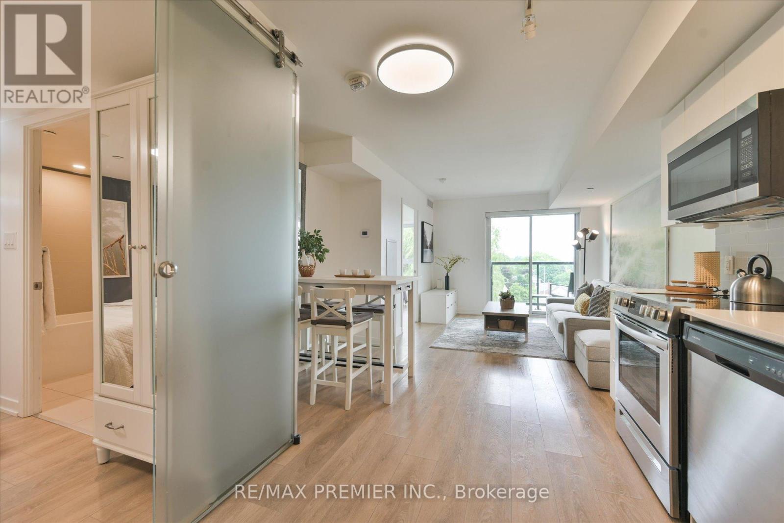 504 - 1401 O'connor Drive, Toronto, Ontario  M4B 2V5 - Photo 6 - E13431242