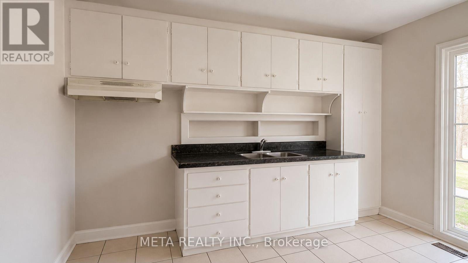 Main Floor - 540 Mccowan Road, Toronto, Ontario  M1J 1J8 - Photo 7 - E13437666