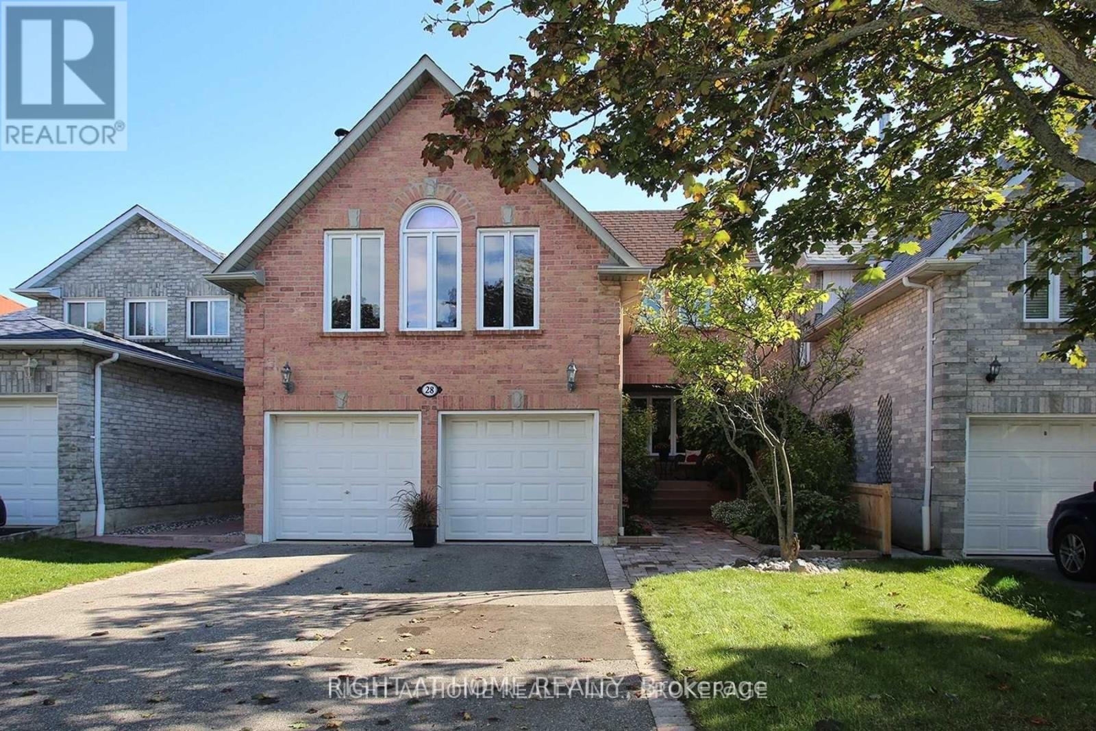 28 MULLEN DRIVE, Ajax, Ontario