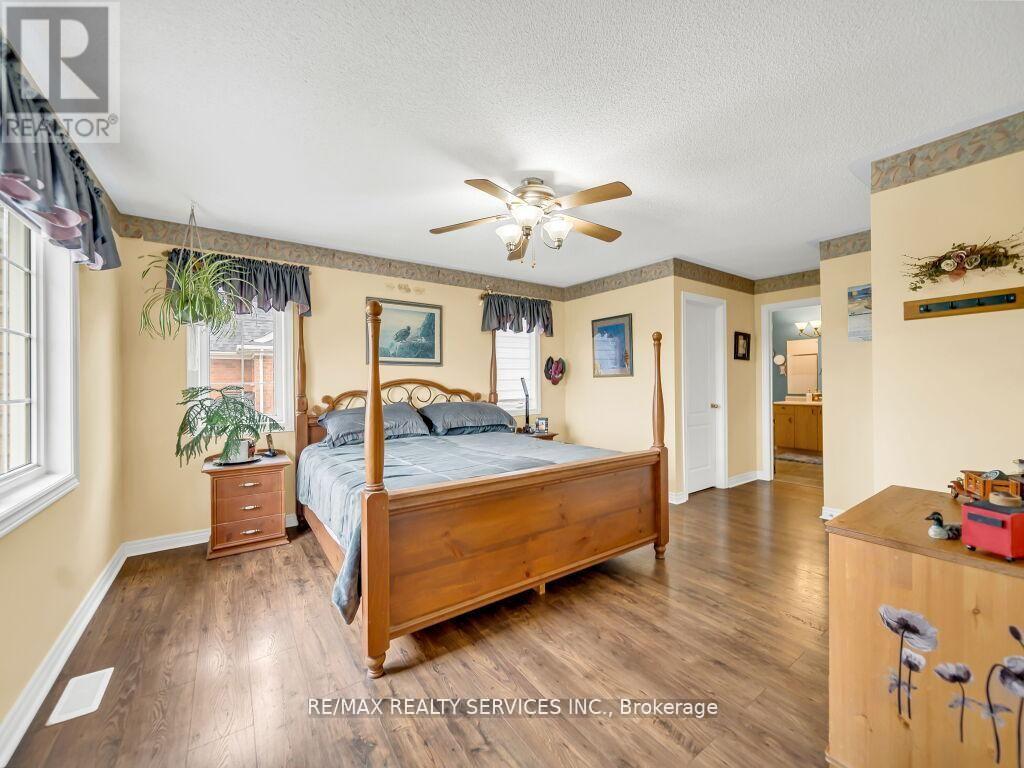 21 Filbert Way, Brampton, Ontario  L7A 3G2 - Photo 21 - W13437410