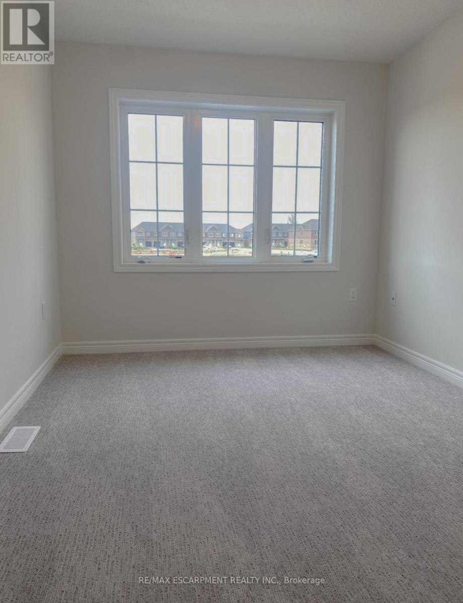 57 Lloyd Davies Way, Hamilton, Ontario  L0R 1C0 - Photo 13 - X12777124