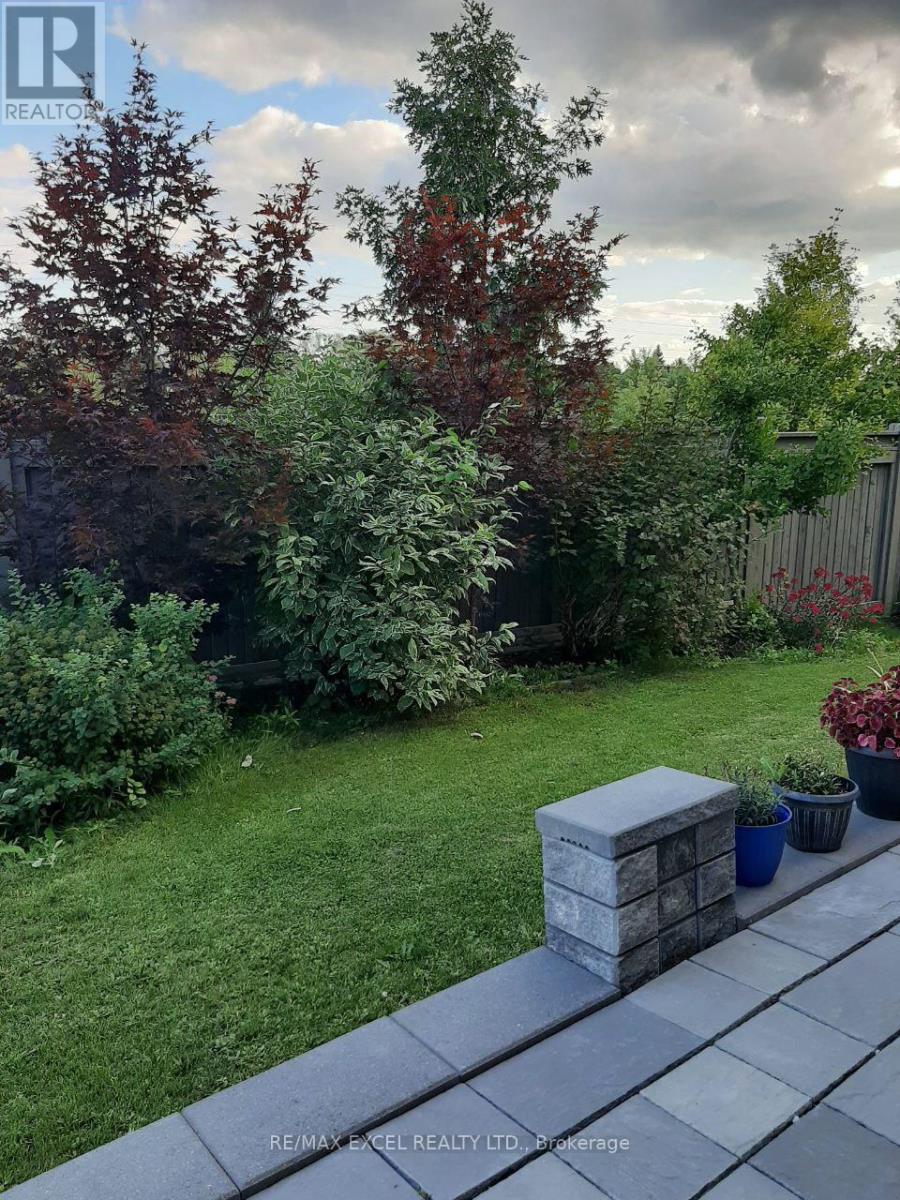 276 Degraaf Crescent, Aurora, Ontario  L4G 0X1 - Photo 13 - N13437774