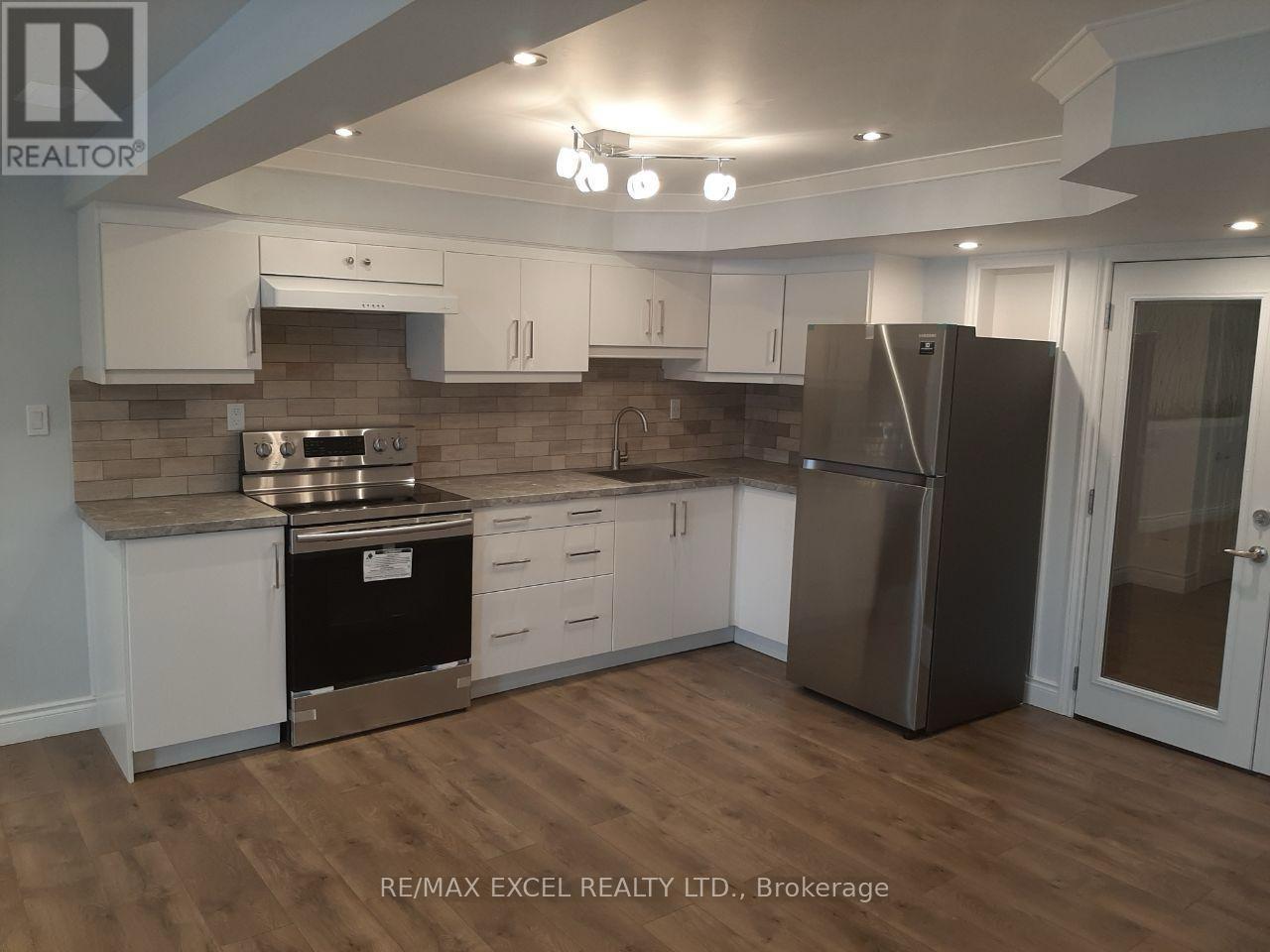 276 Degraaf Crescent, Aurora, Ontario  L4G 0X1 - Photo 6 - N13437774