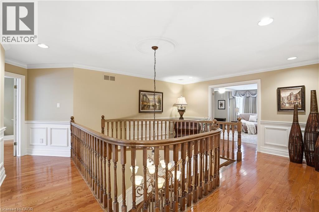 1121 Forestvale Drive, Burlington, Ontario  L7P 4W3 - Photo 24 - 40839351