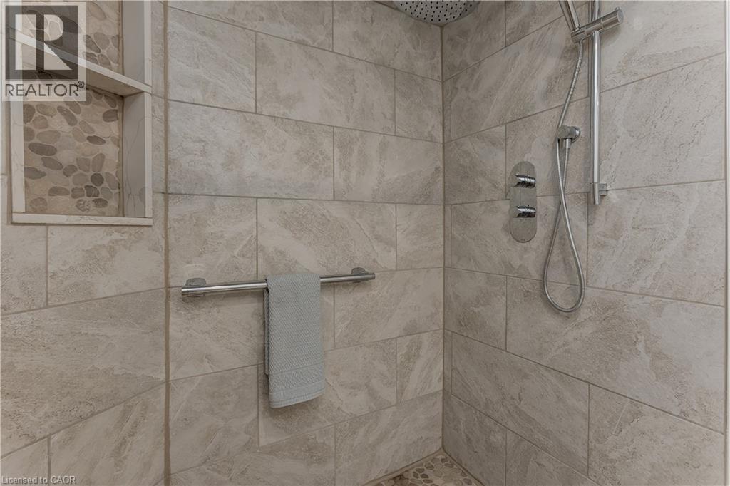 272 Goodram Drive, Burlington, Ontario  L7L 2J5 - Photo 38 - 40839194