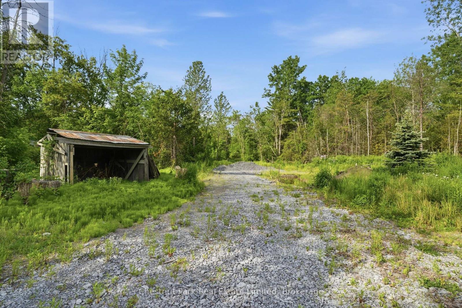 40 Whispering Woods Drive, Quinte West, Ontario K8V 5P7 - Photo 11 - X13437842