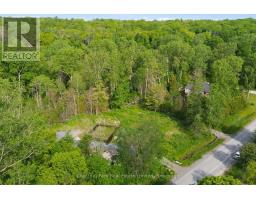 40 WHISPERING WOODS DRIVE, Quinte West, Ontario