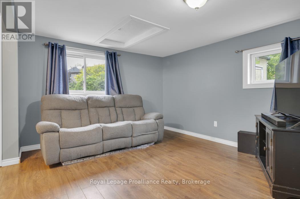 57 Albion Street, Belleville, Ontario  K8N 3R7 - Photo 13 - X13437982