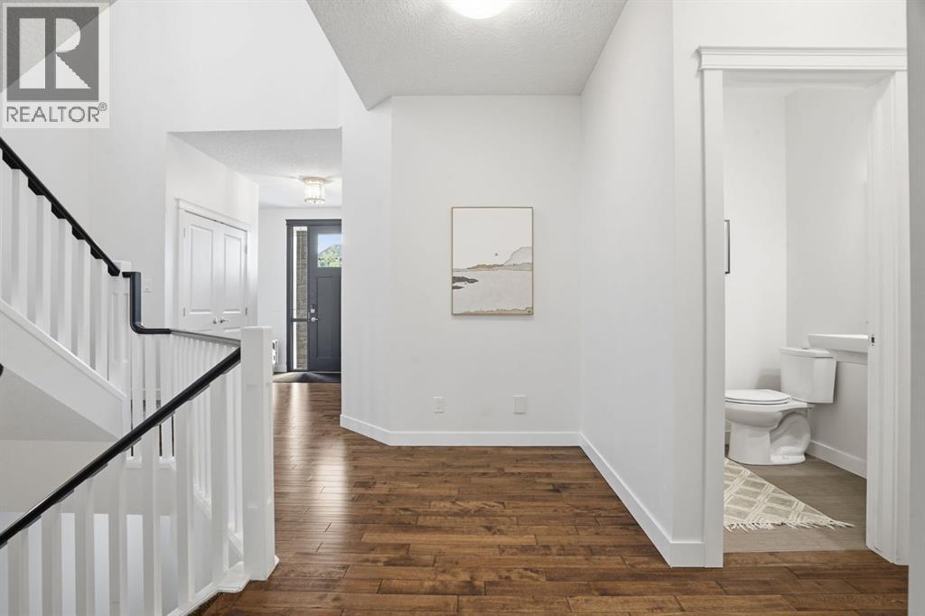 37 Walden Park Se, Calgary, Alberta  T2X 0Z2 - Photo 5 - A2310295