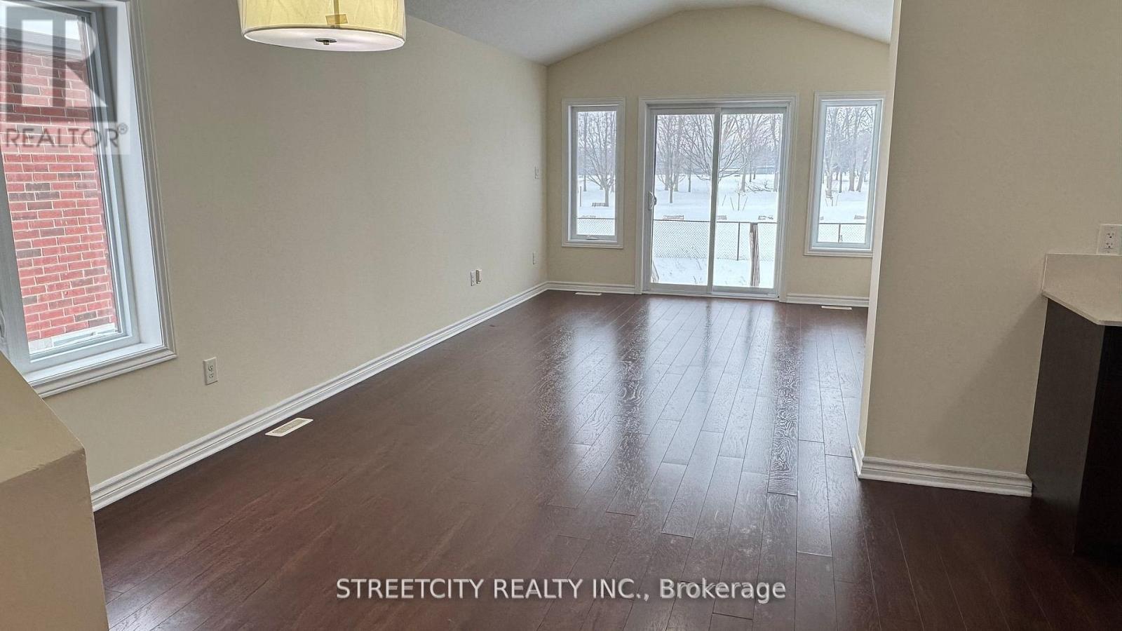 1357 Michael Circle, London East, Ontario  N5V 0B8 - Photo 6 - X13437992