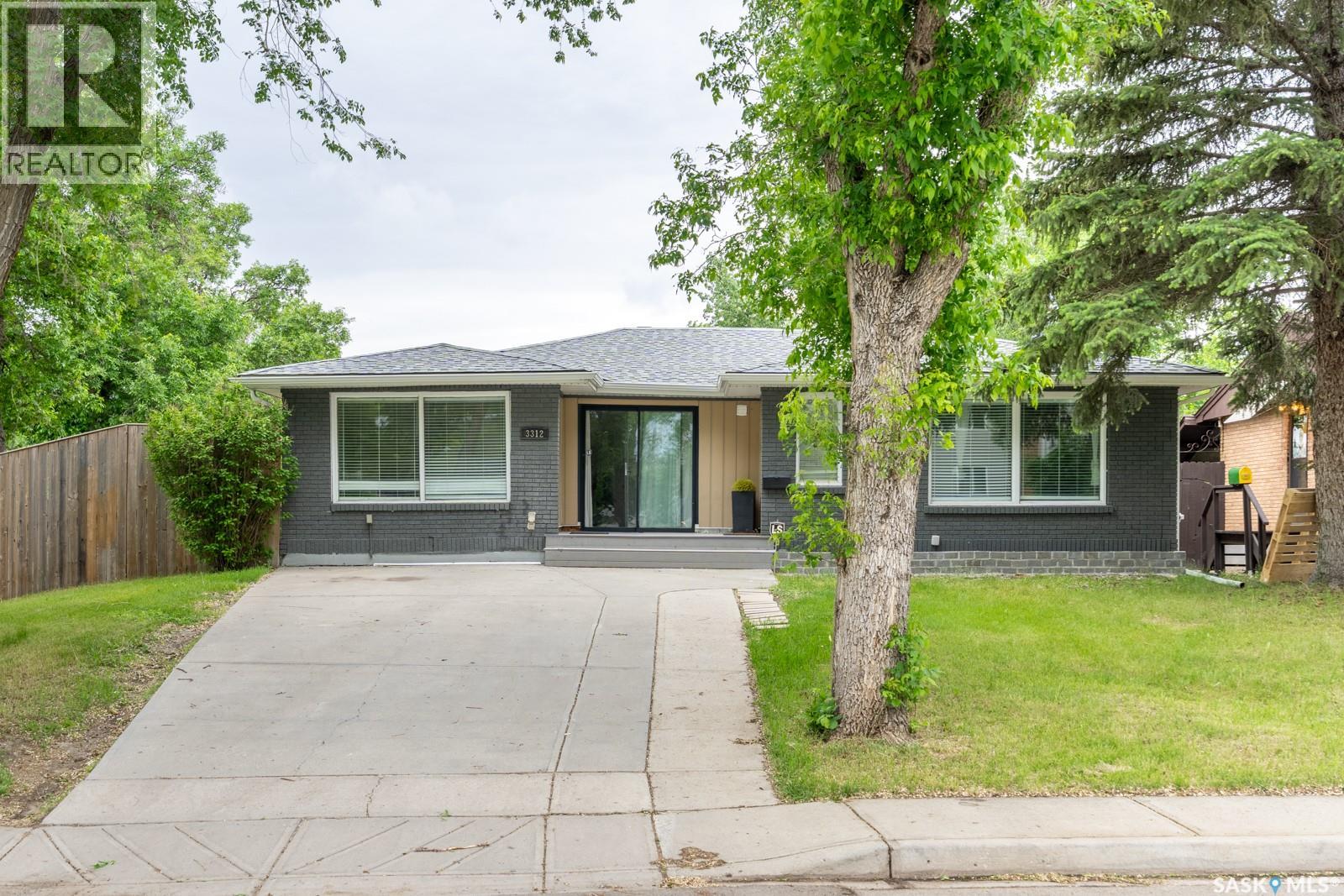 3312 Portnall Avenue, Regina, Saskatchewan  S4S 2B6 - Photo 1 - SK039230