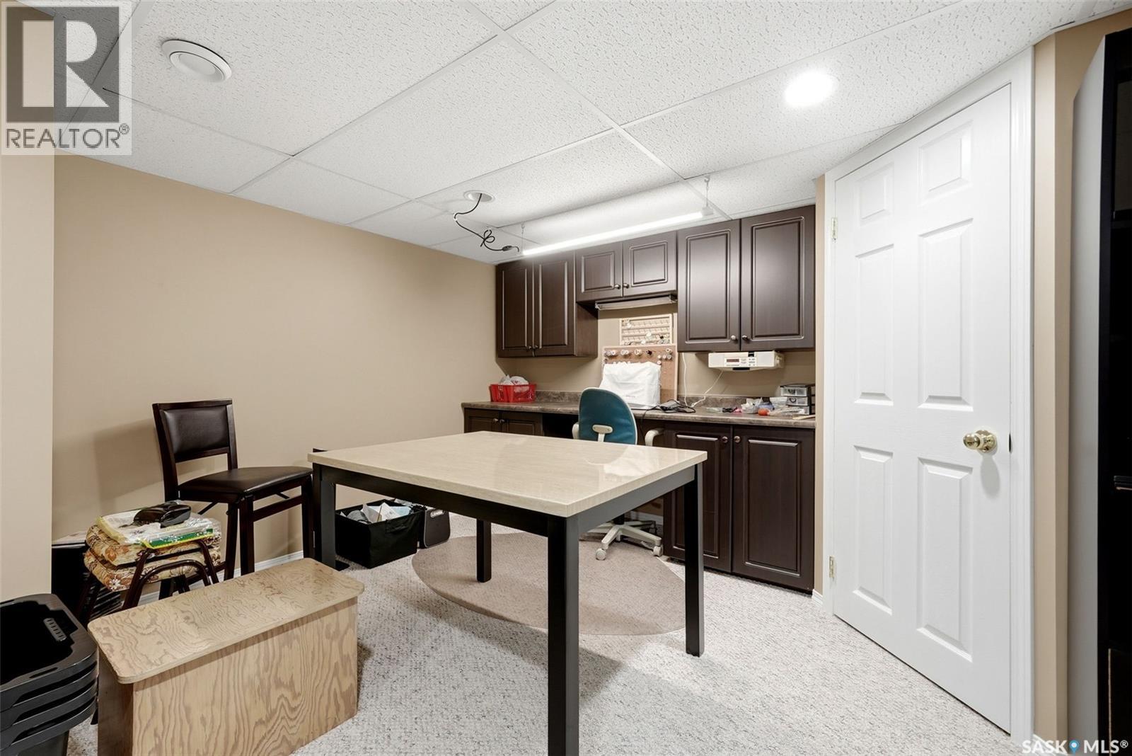412 Fairway Road N, Regina, Saskatchewan  S4Y 1A1 - Photo 35 - SK039187
