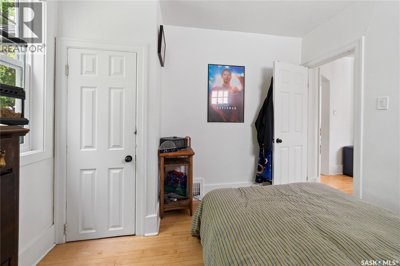 1954 Athol Street, Regina, Saskatchewan  S4T 3E3 - Photo 11 - SK039183