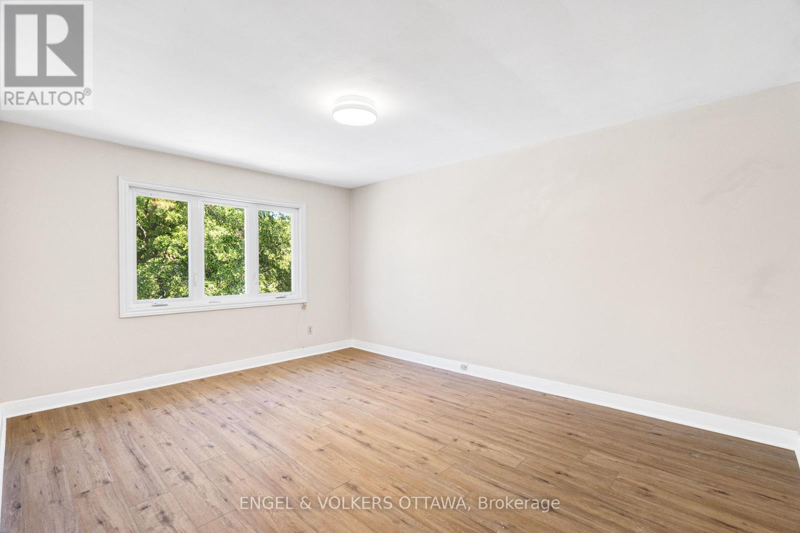 1402 Kilborn Avenue, Ottawa, Ontario  K1H 6L8 - Photo 17 - X13437940