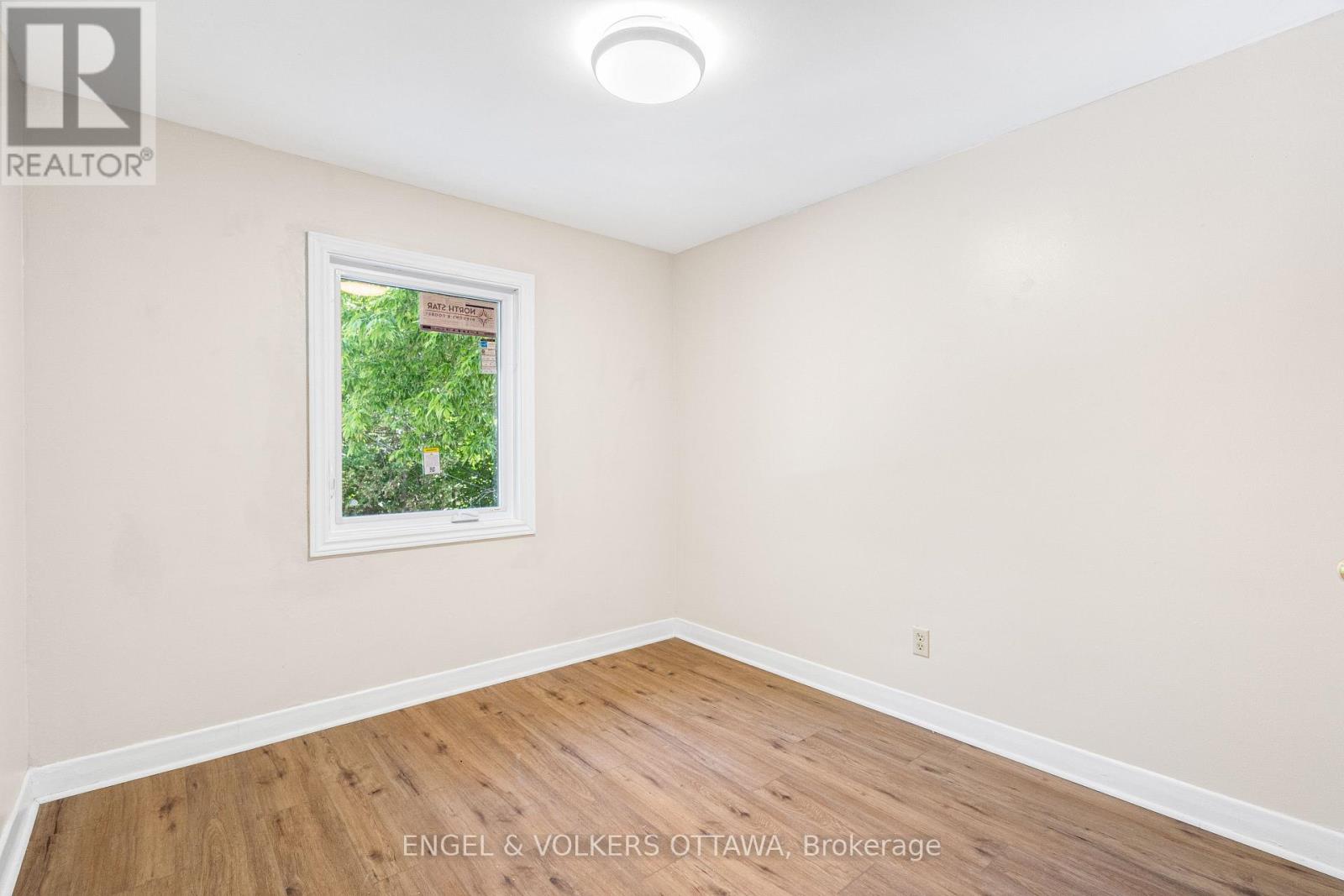 1402 Kilborn Avenue, Ottawa, Ontario  K1H 6L8 - Photo 19 - X13437940
