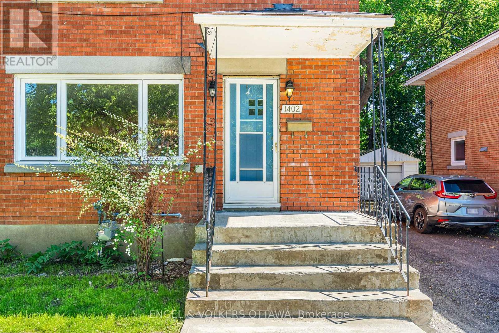 1402 Kilborn Avenue, Ottawa, Ontario  K1H 6L8 - Photo 4 - X13437940