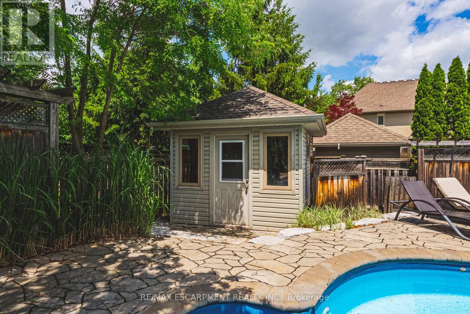 1047 St Matthews Avenue, Burlington, Ontario  L7T 2J3 - Photo 45 - W13437424