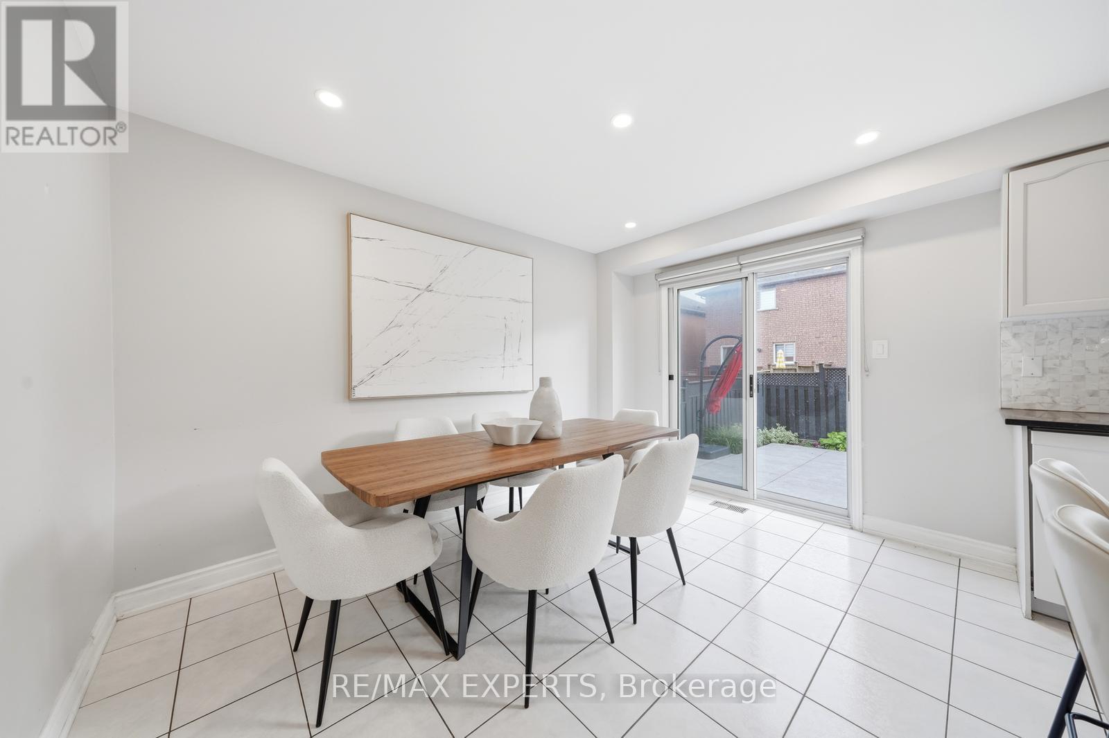 3138 Wheatstone Avenue, Mississauga, Ontario  L5B 4J1 - Photo 17 - W13437536