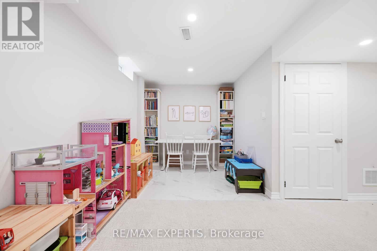 3138 Wheatstone Avenue, Mississauga, Ontario  L5B 4J1 - Photo 32 - W13437536