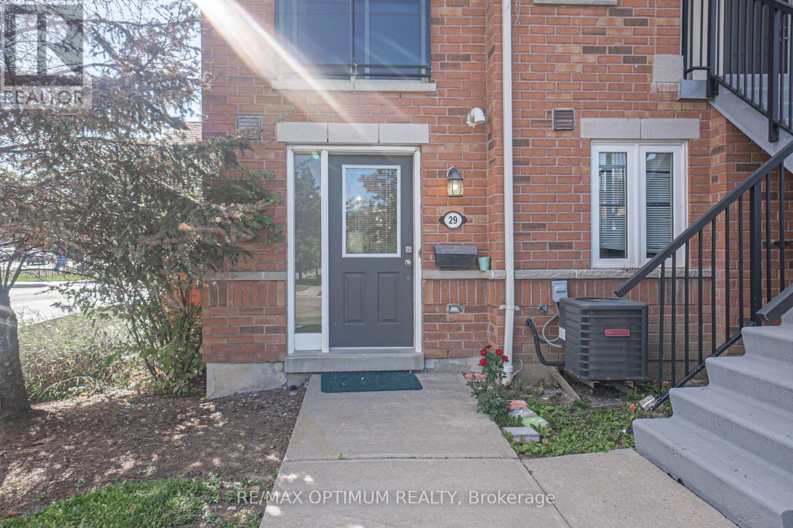 29 - 4620 Guildwood Way, Mississauga, Ontario  L5R 4H4 - Photo 2 - W13437538