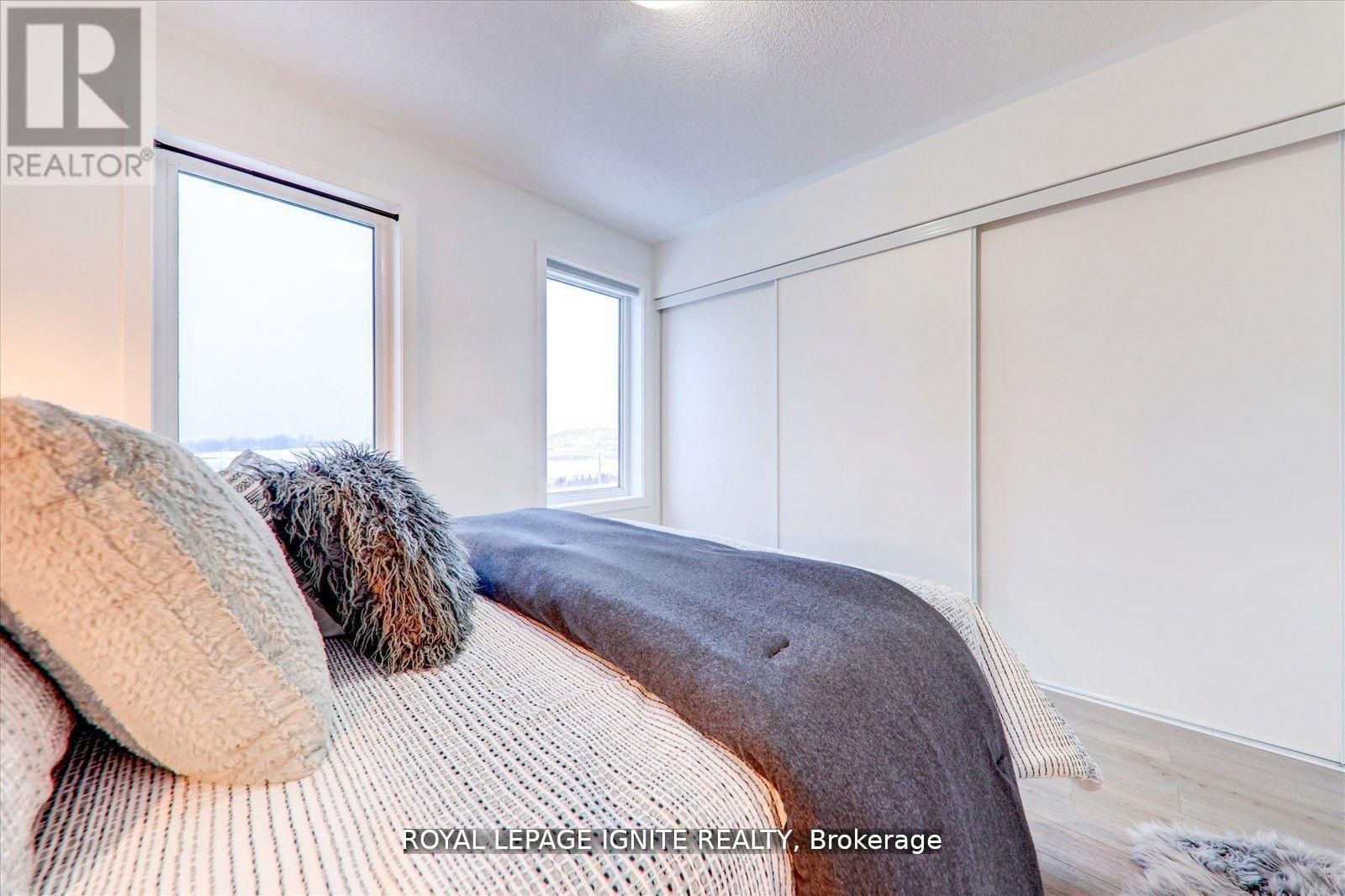 167 Downsview Park Boulevard, Toronto, Ontario  M3K 0C8 - Photo 22 - W13437570