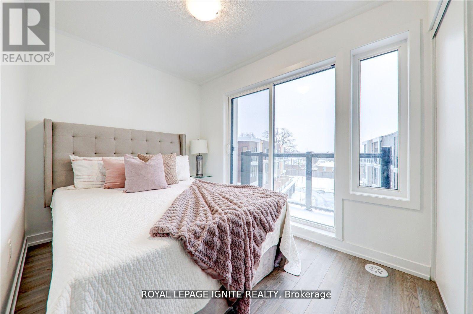 167 Downsview Park Boulevard, Toronto, Ontario  M3K 0C8 - Photo 25 - W13437570
